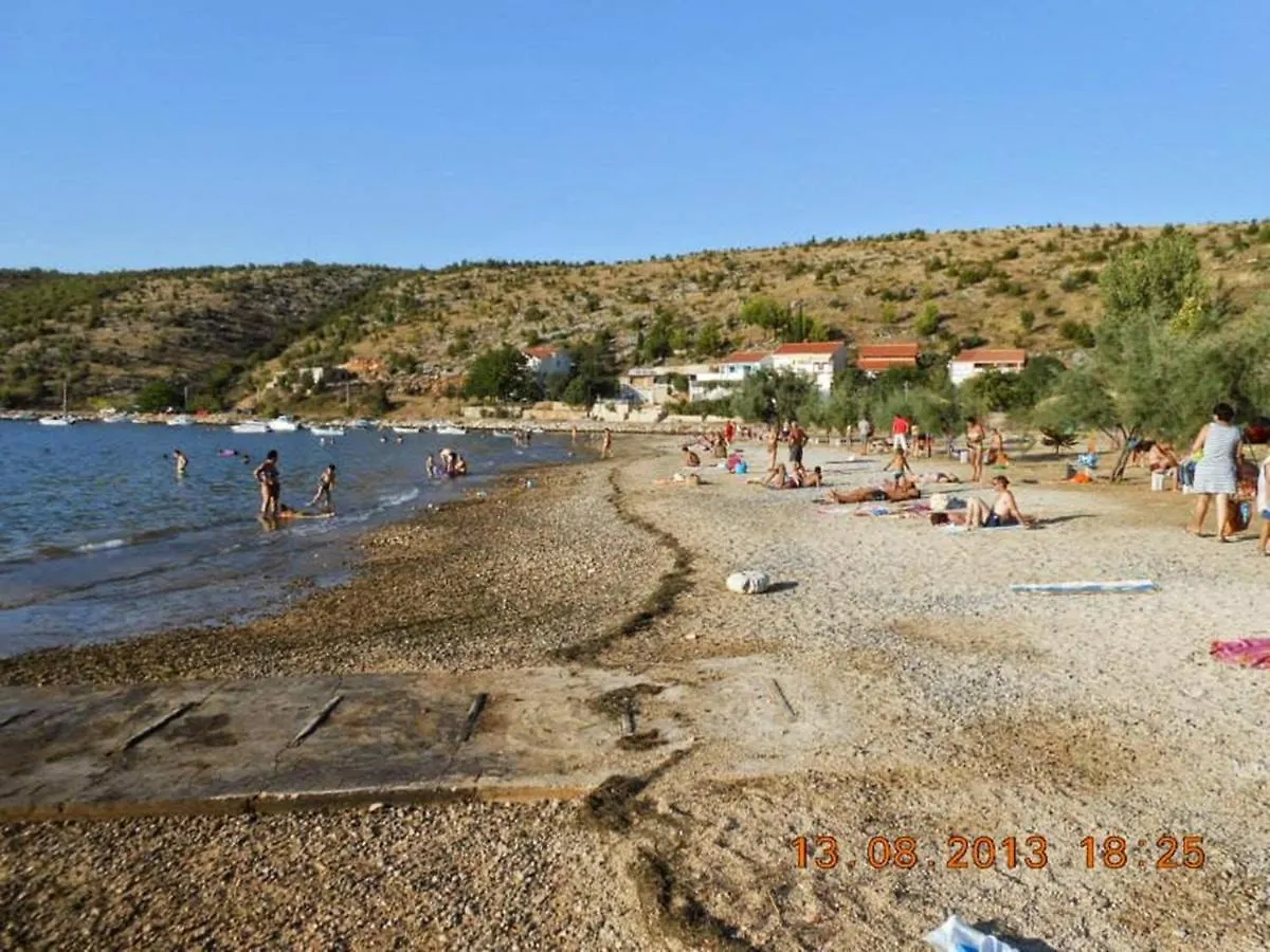 Seaside Apartments With A Swimming Pool Krusevo, Novigrad - 21980 Basic
